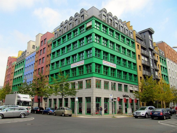 apartmentbuilding