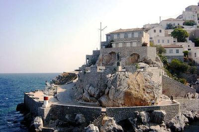 hydra-to-santorini