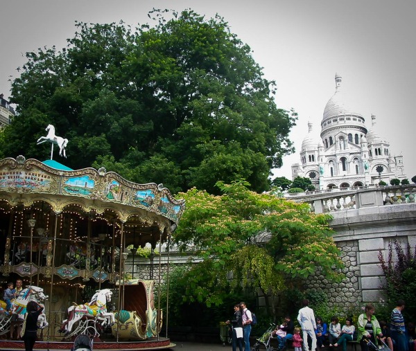 Monmartre carousel